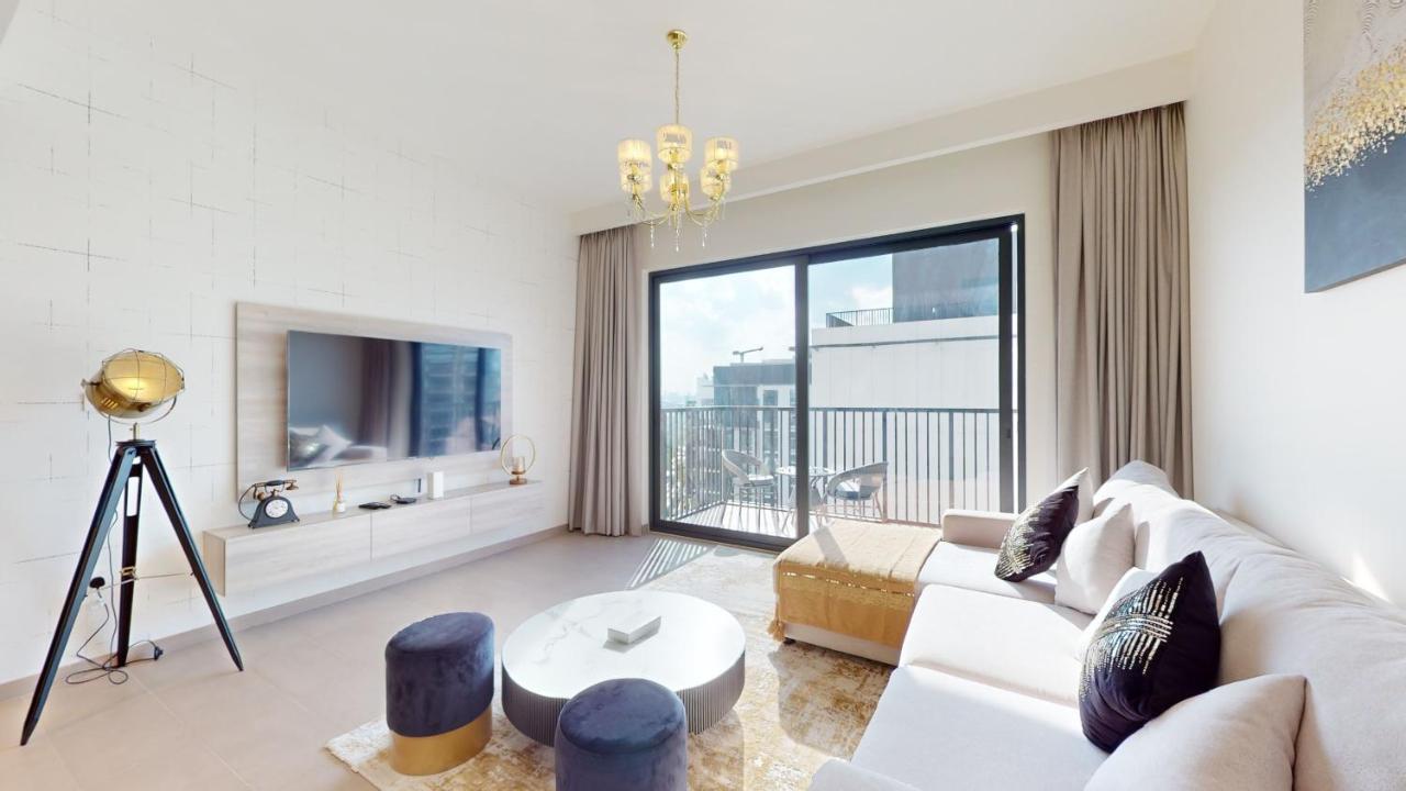 Primestay - Executive Residences 2br, Hills Estate Dubai
